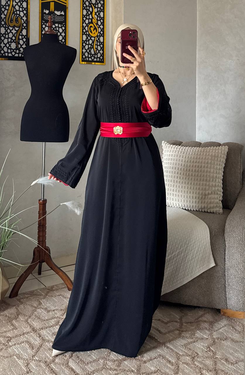 قفطان مغربي لعيد الأضحى باللون الأسود