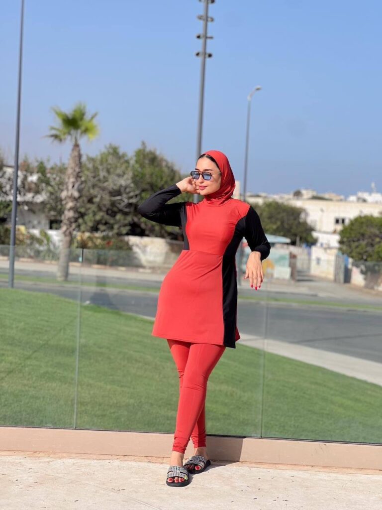بوركيني طويل محتشم 3 قطع باللون البرتقالي – Dar L’Amira